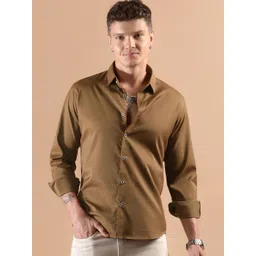 Beyoung Men Classic Fit Solid Spread Collar Casual Shirt-picture-16