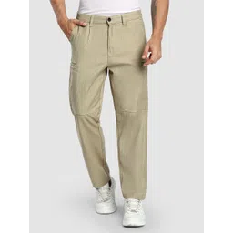 Beyoung Men Relaxed Fit Wrinkle Free Cargos Trousers-picture-35
