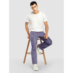 Beyoung Men Relaxed Relexed Fit Cargos image 5