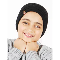 Bharatasya Girls Black Self Design Beanie-picture-20