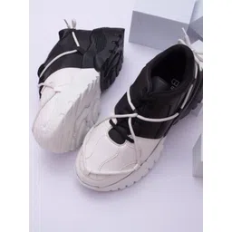 Big Fox Women Colourblocked Lace-Ups Sneakers-picture-17