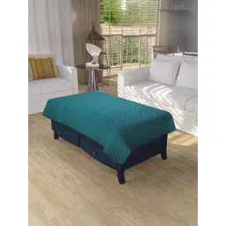 BIGGER FISH Green Checked 4-Seater Velvet Quilted Table Cover-picture-17