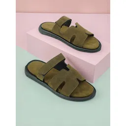 BIGGIE Men Olive Sandals image 4