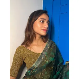 Bindigasm's Advi Floral Woven Design Stretchable Saree Blouse-image-8