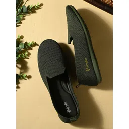 BIRDE Women Textured Lightweight Slip-On Sneakers-picture-40