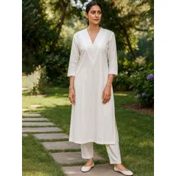 Bitterlime Women Regular Pure Cotton Kurta with Trousers-picture-32