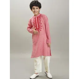 Bittu By Bhama Boys Ethnic Motifs Yoke Design Pure Cotton Kurta with Pyjamas-picture-26