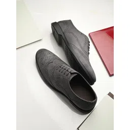 BIZZARO Men Synthetic Leather CasualBrogues-picture-40