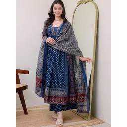 BLACK PATTI Women Ethnic Motifs Printed Regular Kurta with Trousers & With Dupatta-picture-41