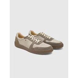 Blackberrys Men Colourblocked Leather Lace-Ups Sneakers-picture-34