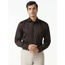 Blackberrys Men India Slim Fit Solid Spread Collar Pure Cotton Formal Shirt image 1