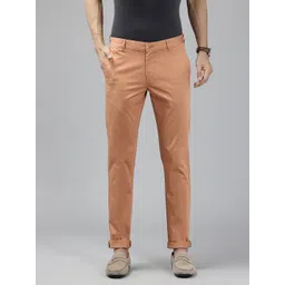 Blackberrys Men Tapered Fit Low-Rise Chinos-picture-24
