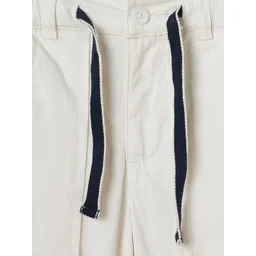 Blue Giraffe Boys Textured Mid Rise Joggers image 3