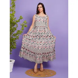 Boholyfe Floral Print Tie-Up Neck Midi Dress-picture-34