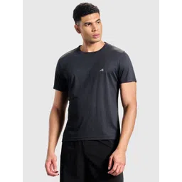 BOLDFIT Men Pockets T-shirt-picture-32