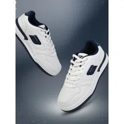 Bond Street Men's White Casual Sneakers-picture-44