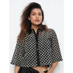 Bonnaty Women Polo Collar T-shirt-picture-32