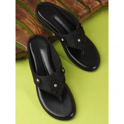 bootco Women Flats Sandal-picture-21