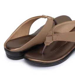 bootco Women Heels Sandal image 3