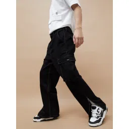 Bossini Black Regular Fit Cargo Jeans image 2