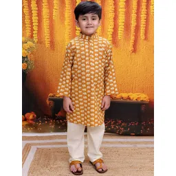 BownBee Boys Printed Regular Pure Cotton Kurta with Pyjamas-picture-37