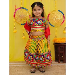 BownBee Girls Thread Work Cotton Lehenga With Choli & Dupatta-picture-10
