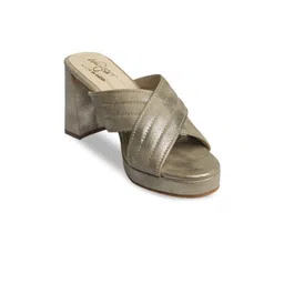 Bowtoes Open Toe Block Heels with Laser Cuts-picture-17