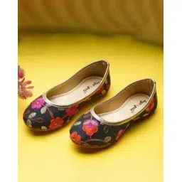 boyz n galz Girls Casual Shoes with PU Upper-picture-16