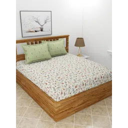 BREVARD Off White & Red Floral 210 TC King Bedsheet with 2 Pillow Covers-picture-32