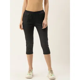 BRINNS Women Black Solid Regular Fit Mid-Rise Capris-image-27