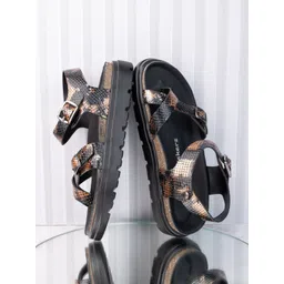 BRISKERS Women Printed Open Toe Flats-picture-29