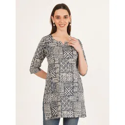 Brownverse Ethnic Motifs Printed Notch Neck Khadi Kurti-picture-13