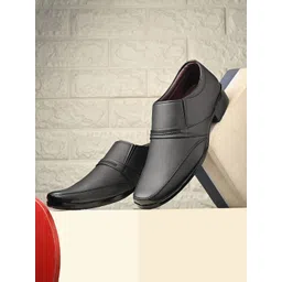 BUCIK Men Formal Slip-Ons-picture-32