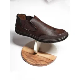 Buckaroo Men Brown Jaripeo Vegan Slip-On Sneakers-picture-20