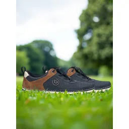 Bugatti Glenans Men Textured Sneakers-image-5