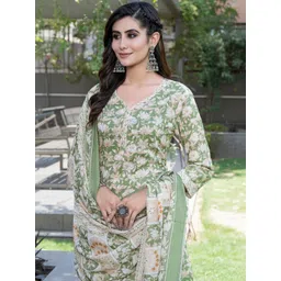 BulBul Women Floral Printed Regular Pure Cotton Kurta with Trousers & With Dupatta image 2