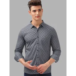 BULLMER Men Spread Collar Abstract Printed Cotton Casual Shirt-picture-29