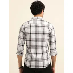 Bushirt Men Classic Fit Checked Spread Collar Cotton Casual Shirt image 4