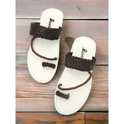 Buxton Men Textured One Toe Comfort Sandals-picture-25