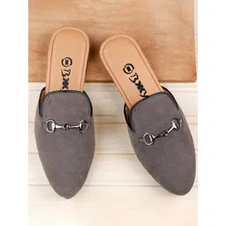 Bxxy Men Pointed Toe Embellished Horsebit Mules-picture-39