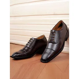 Bxxy Men Textured Formal Elevator Oxfords-picture-31