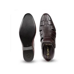 Bxxy Men Textured Height Increasing Shoe-Style Sandals image 5