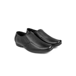 Bxxy Men Textured Leather Formal Slip-On Shoes-picture-15