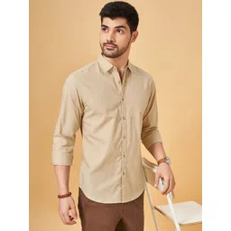 BYFORD by Pantaloons Men Spread Collar Solid Cotton Slim Fit Casual Shirt-picture-22