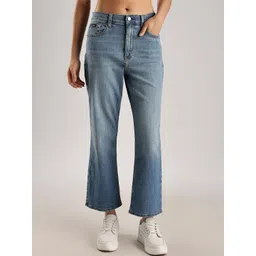 Calvin Klein Women Bootcut High-Rise Light Fade Stretchable Jeans-picture-37