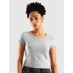 Calvin Klein Jeans Applique Cotton Slim Fit T-shirt-picture-28