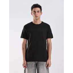 CALVIN KLEIN JEANS Black Regular Fit Solid T-Shirt-picture-41