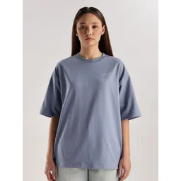Calvin Klein Jeans Drop-Shoulder Sleeves Pure Cotton Relaxed-Fit T-shirt-picture-11