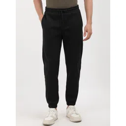 Calvin Klein Jeans Men Mid-Rise Joggers image 1