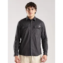 Calvin Klein Jeans Vertical Striped Cotton Regular Fit Shirt-picture-13